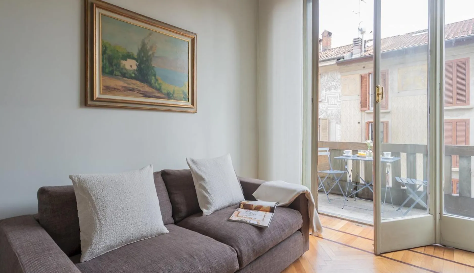 Garibaldi'S Balcony By Rent All Όπως