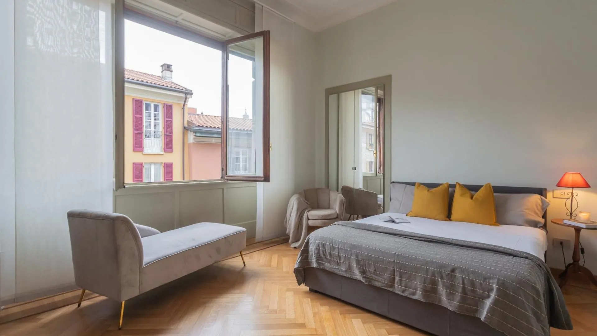 Garibaldi'S Balcony By Rent All Όπως Διαμέρισμα