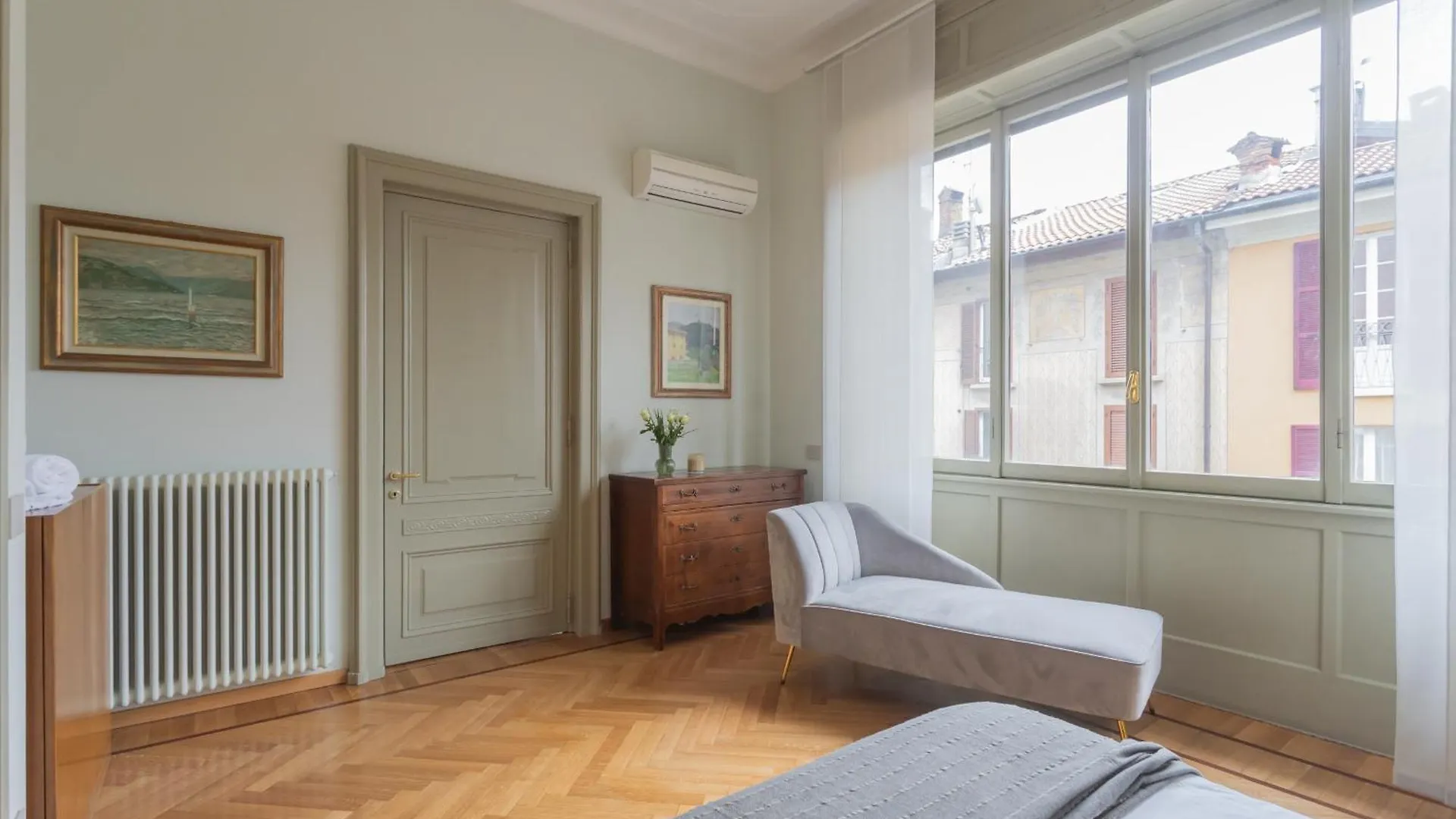 Garibaldi'S Balcony By Rent All Como